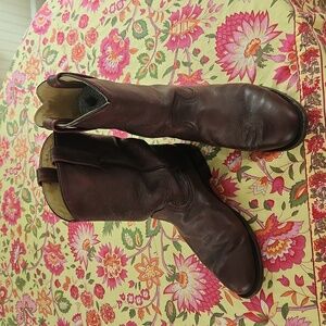 Womens Dan Post 11" brown leather boot, 9M